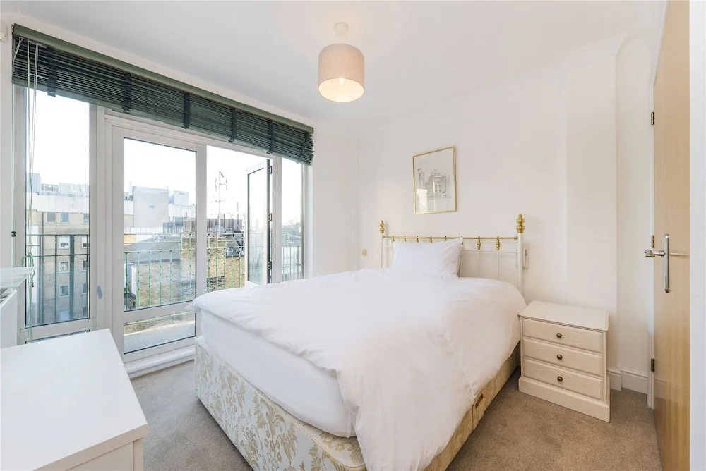 Quiet Elegant 2 beds 2 Bath Trafalgar Square