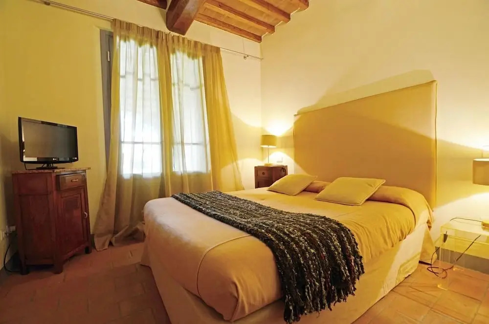 GuestHost - Residence La Mandolata Apartments W Pool & Parking
