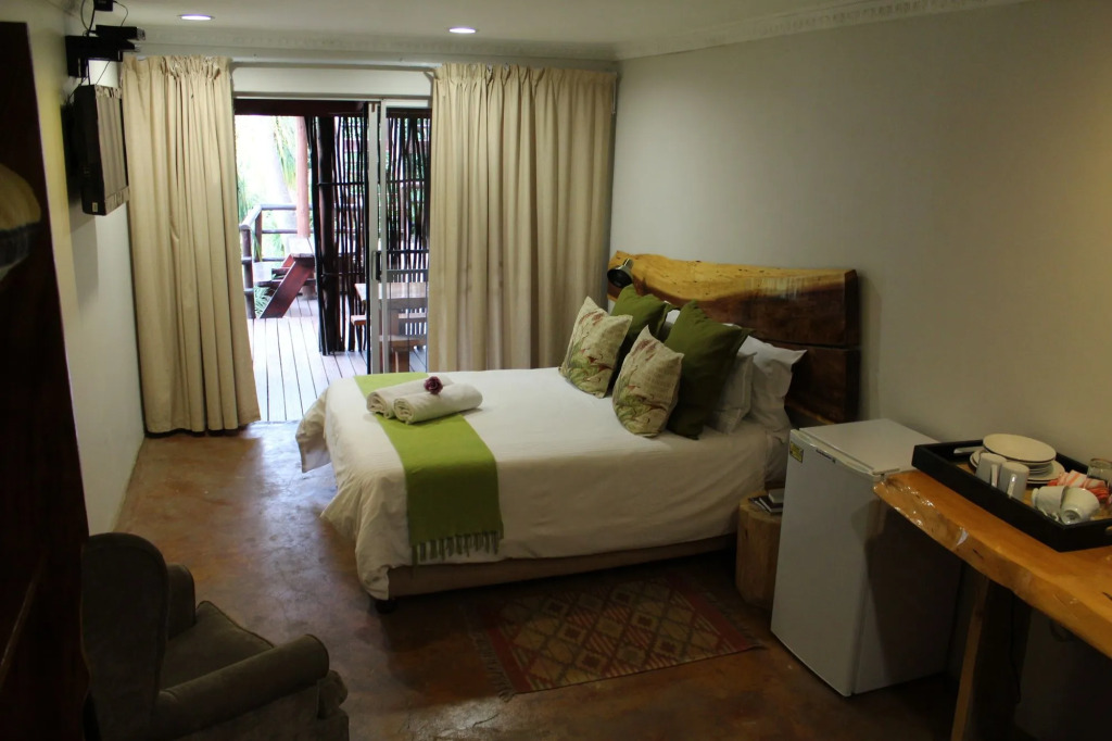 Tidewaters River Lodge