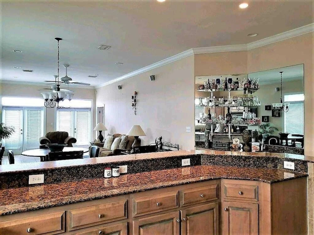 H_the Boardwalk...ch Hangout A 3 Bedroom Home