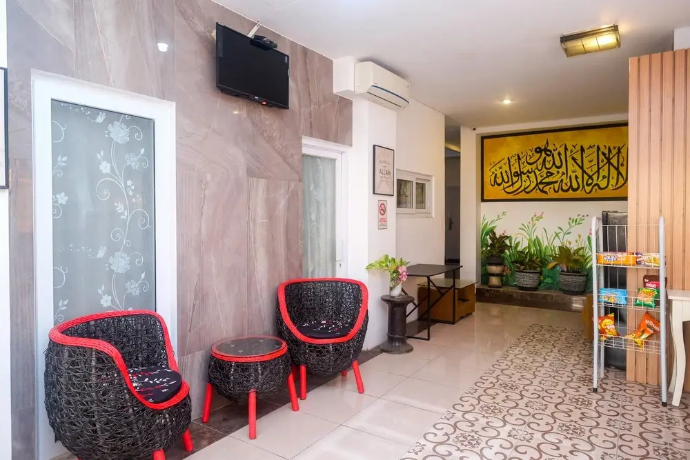 Urbanview Hotel Syariah Hapsari YIA