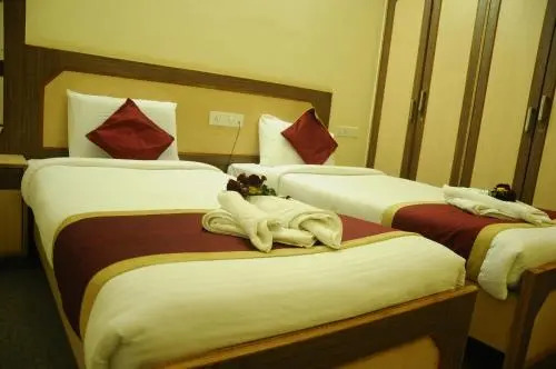 Goroomgo Ample Mint Chickpet Bengaluru