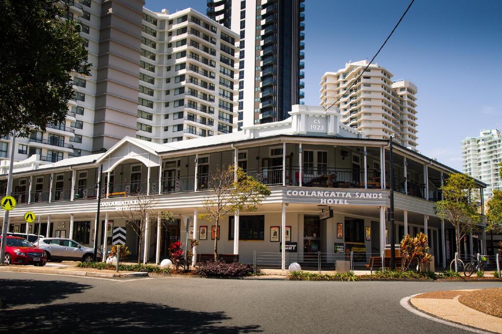 Coolangatta Sands Hostel