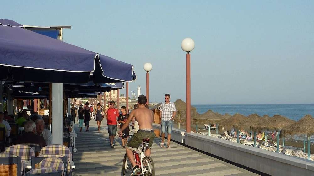 Apart 1 Bed CostaOro-CO1BA DELUXE Seafront ó Loft-Studio CostaOro-CO1BB STANDARD