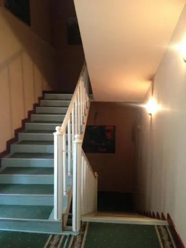 Damjan Hotel