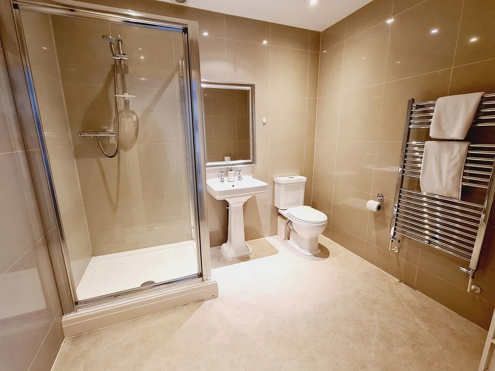 Off the Hook - Luxury Beach Apartment - Sleeps 4