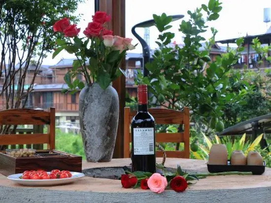 Mangzan · Holiday Garden Hotel (Mangshi Dai Ancient Town Branch)