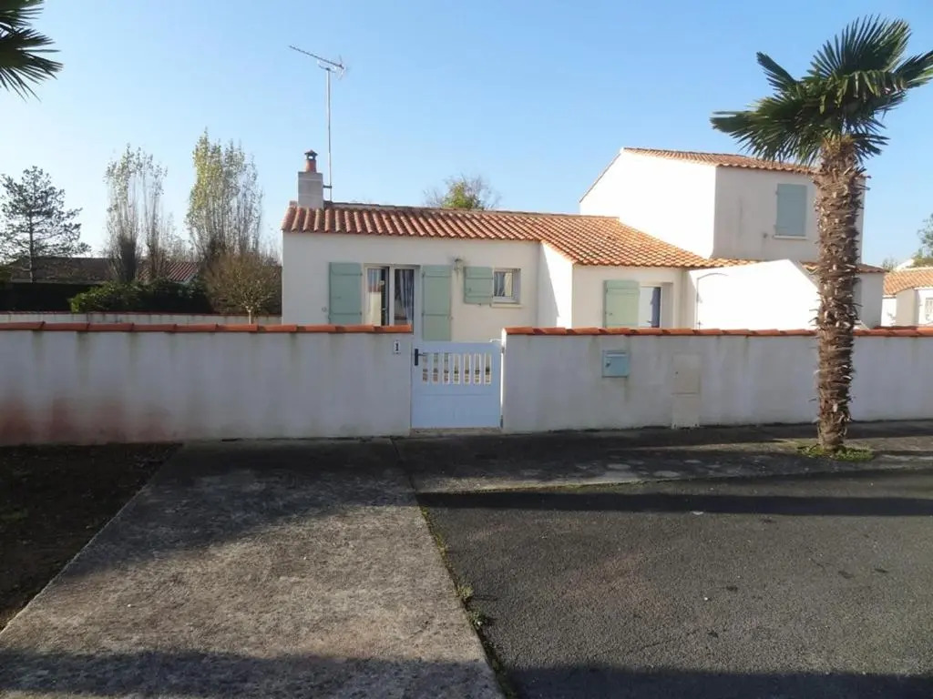 Maison Individuelle Agréable, Animaux Admis, Proche Plage - FR-1-476-81