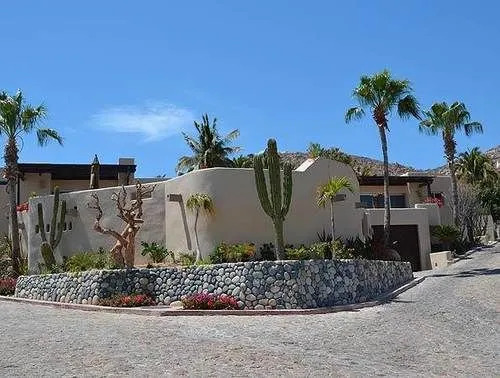 Villa Dorado