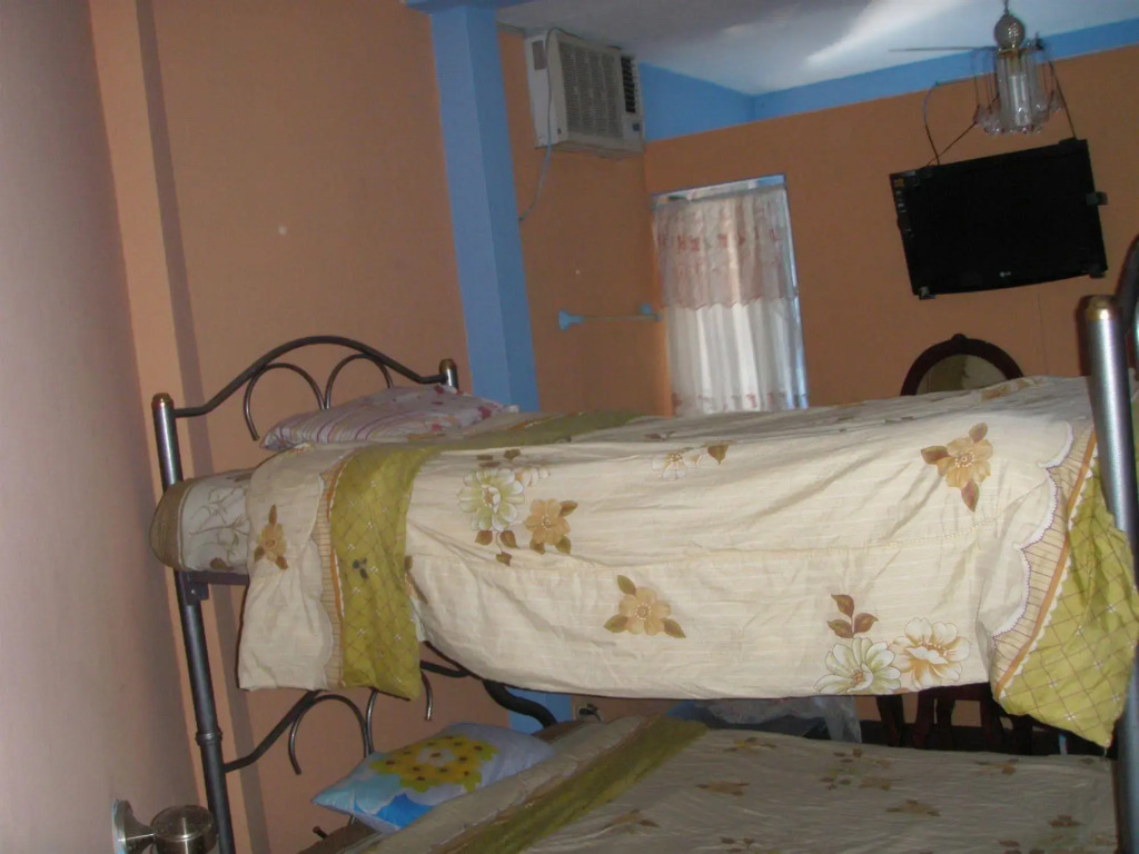 Hotel Eloy Alfaro - Hostel
