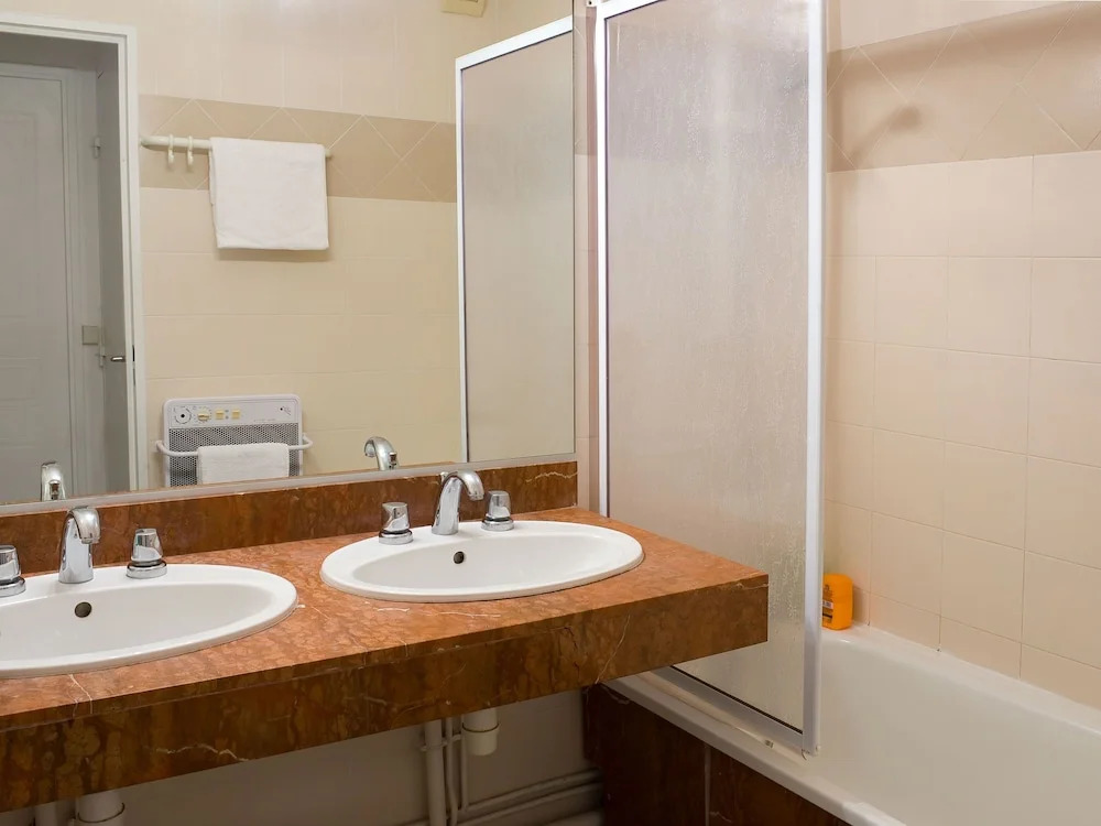 Nice apartment with a dishwasher, at 600 m. from the beach