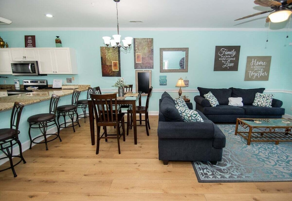 Magnolia Place 4789-103