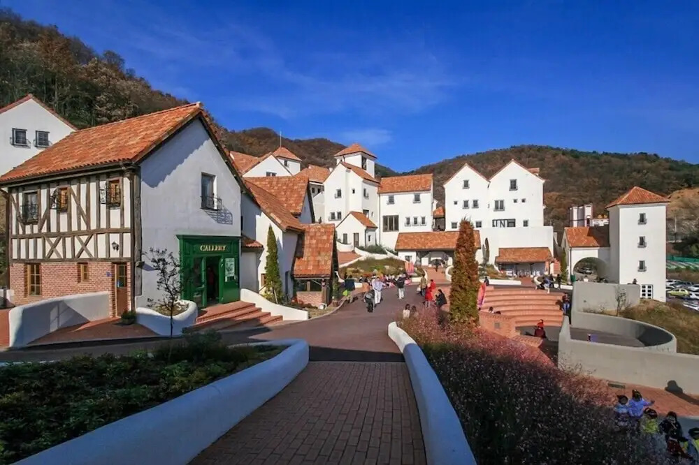 Sanmotungi Pension