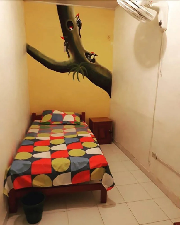 Anaira Hostel