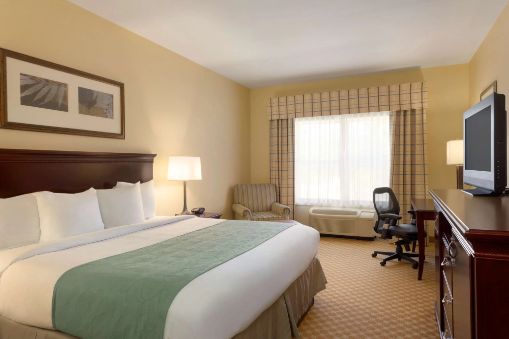 Hotel Pineville & Conference Center Alexandria I-49