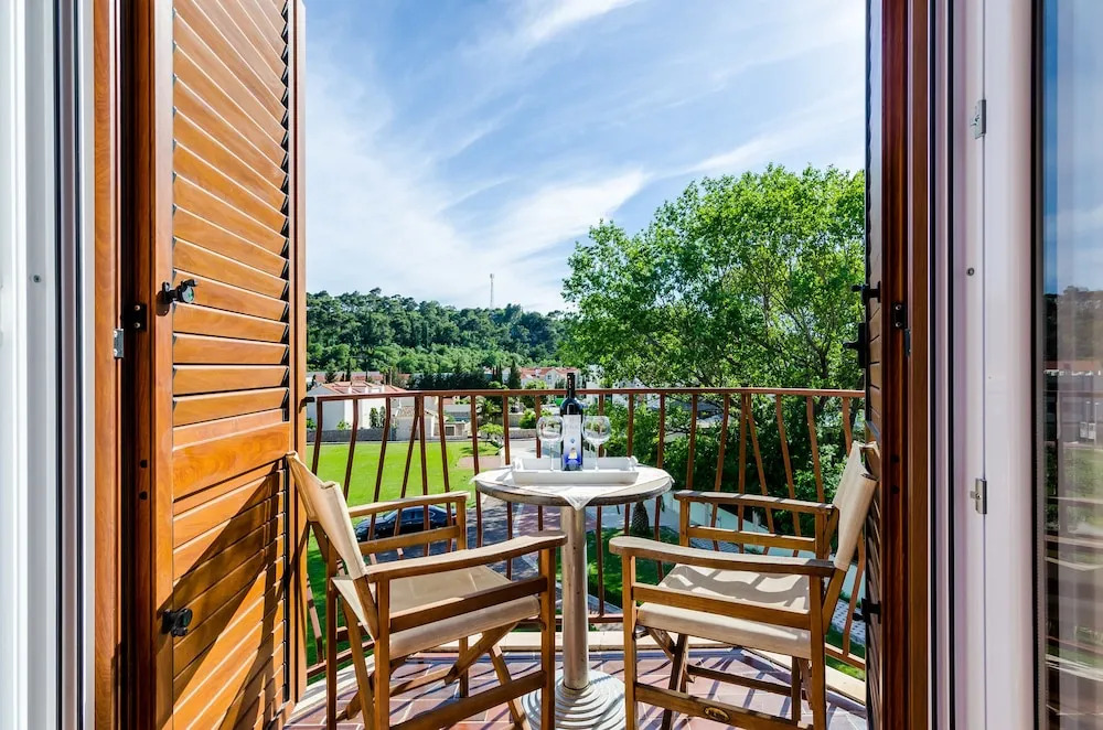 Apartments Mali Paradiso
