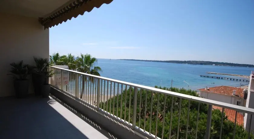 Cannes Immo Concept - Le Clos des Caleches
