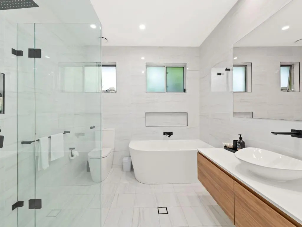 Seaview Cresent, 4