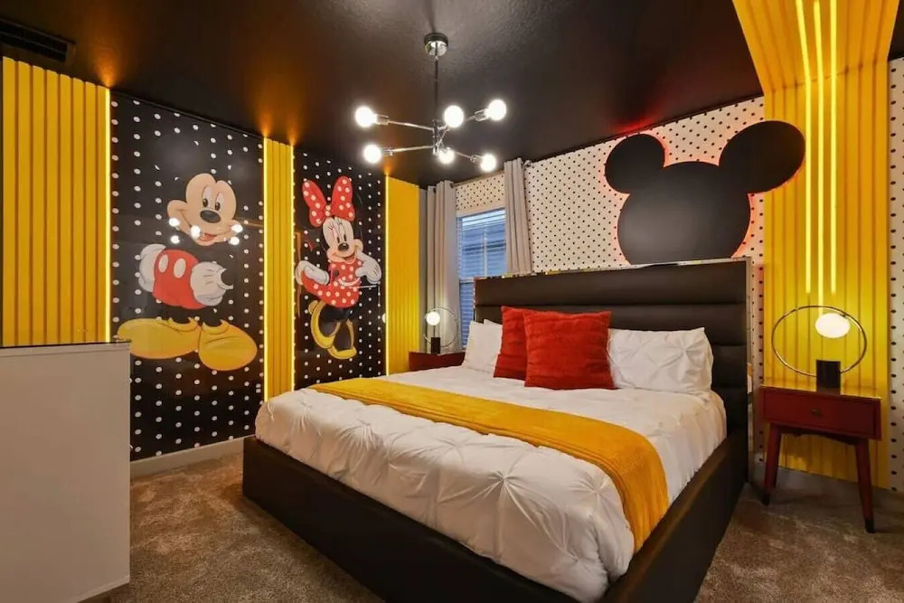 Top Luxury Villa Storey Lake mins to Disney