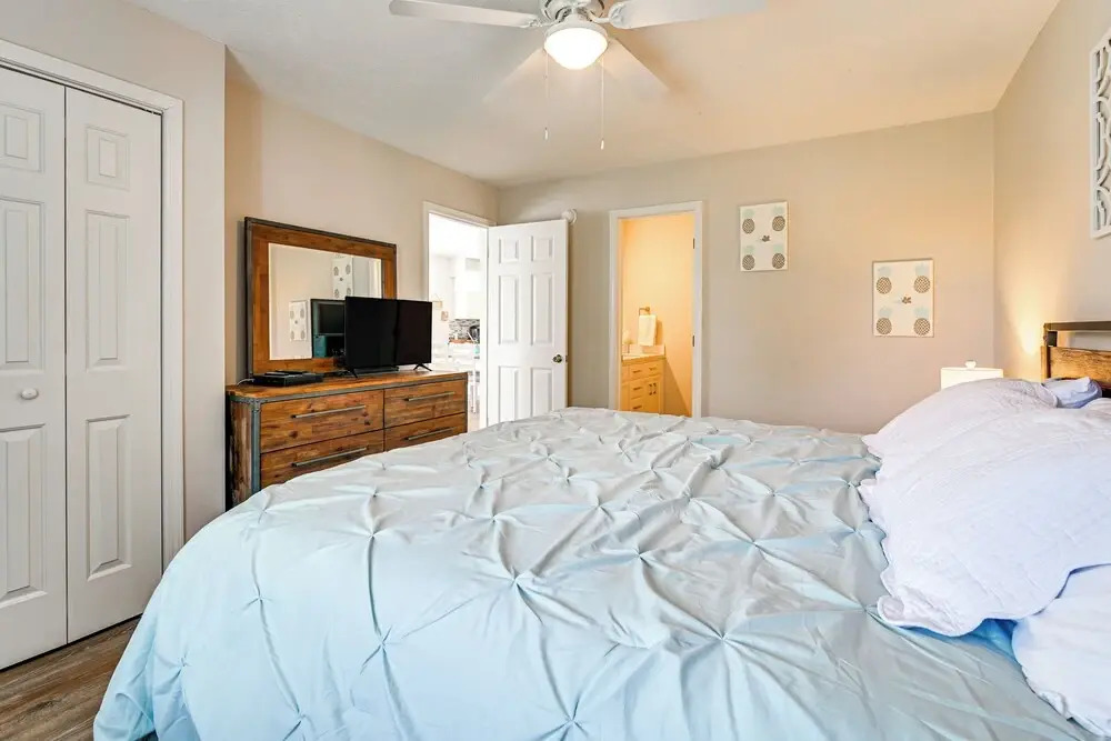 Resort Amenity Access: Chic Myrtle Beach Condo!
