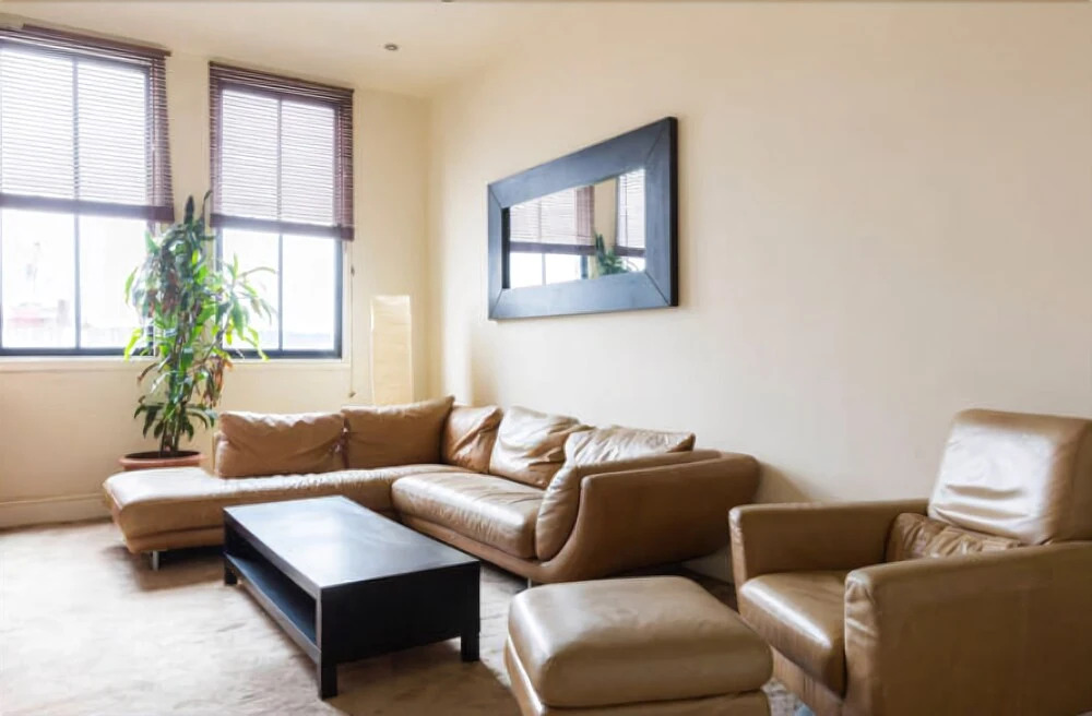 City Light Apartments