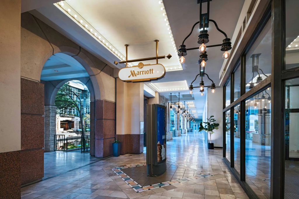 San Antonio Marriott Rivercenter on the River Walk