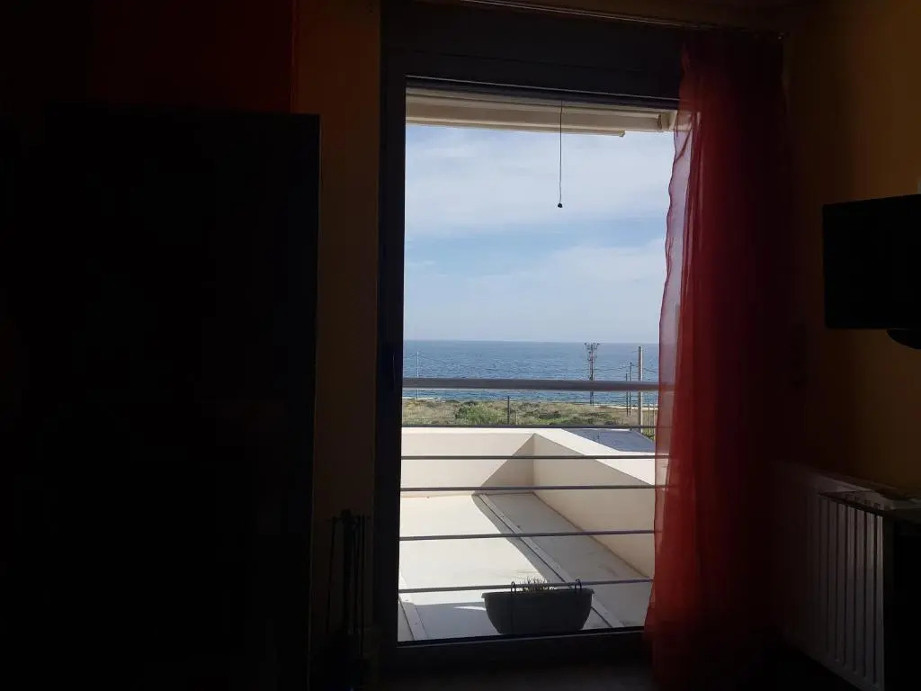 VILLA BY THE SEA VRAVRONA LOUTSA