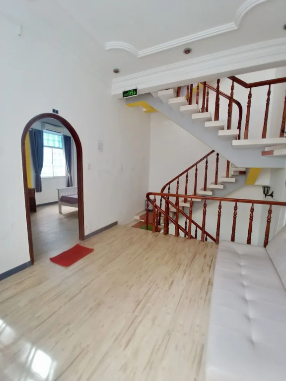 Poseidon Hotel And Apartment