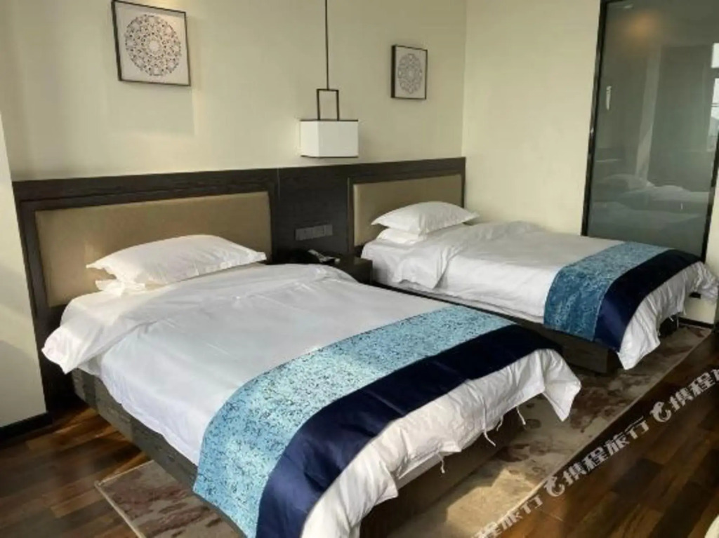 Rugao Warm heart Hotel