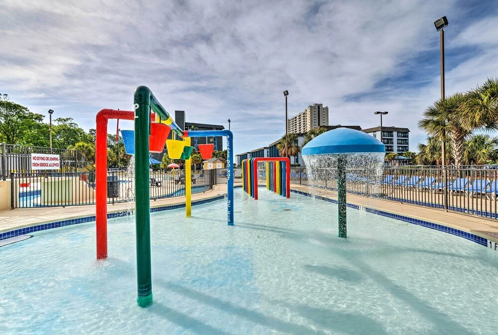 Oceanfront Myrtle Beach Condo: 6th-floor Balcony!