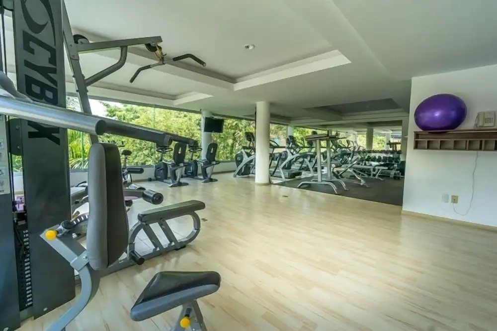 Del Viento Vaiven Penthouse 31 2 Bedroom Condo by RedAwning