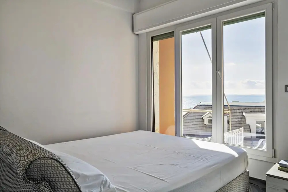 Sunset Apartment Above the sea by Wonderful Italy