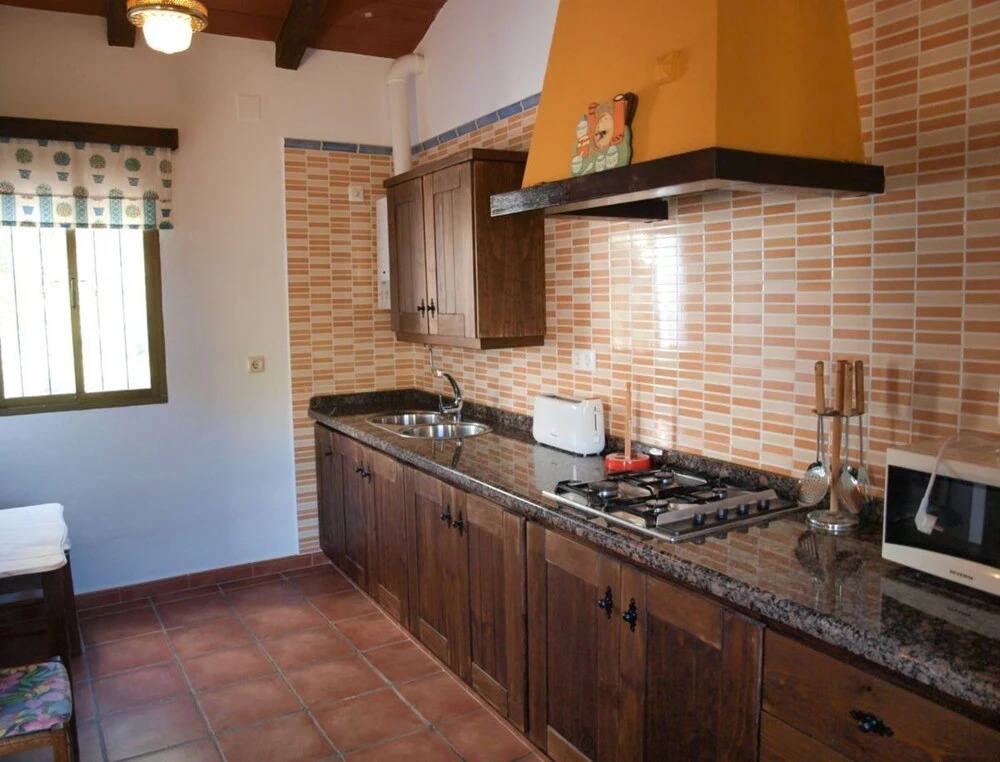 104305 House In El Gastor