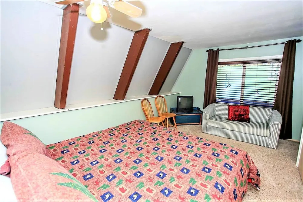 A Cabin Above-1761 by Big Bear Vacations