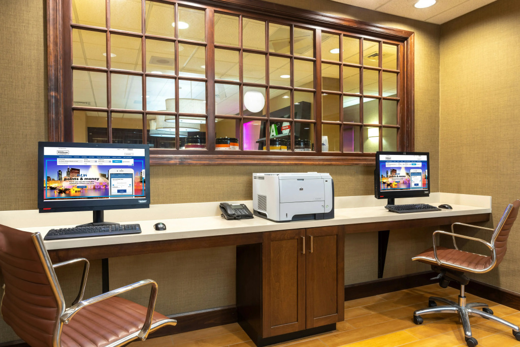 Hampton Inn Bedford