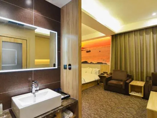 Super 8 Hotel (Dalian Lvshunkou)