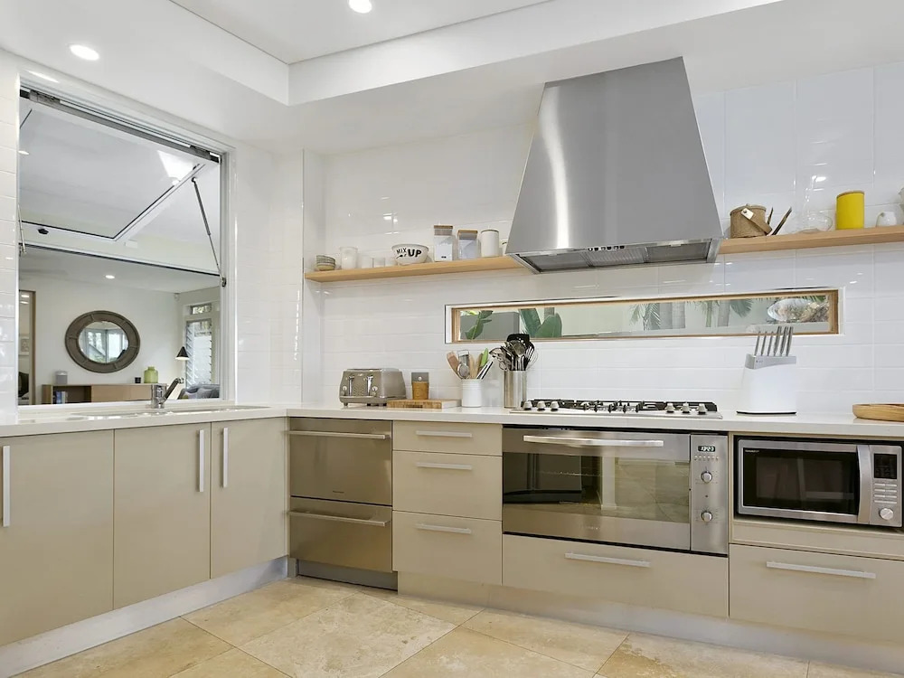 First Class Luxurious Apartment On Noosa River Unit 1 Wai Cocos 215 Gympie Terrace