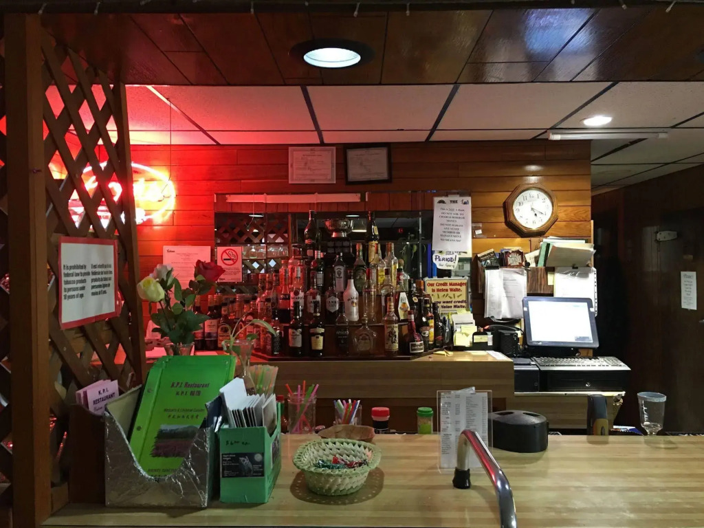 Kluane Park Inn