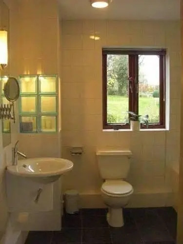 The Courtyard B&B