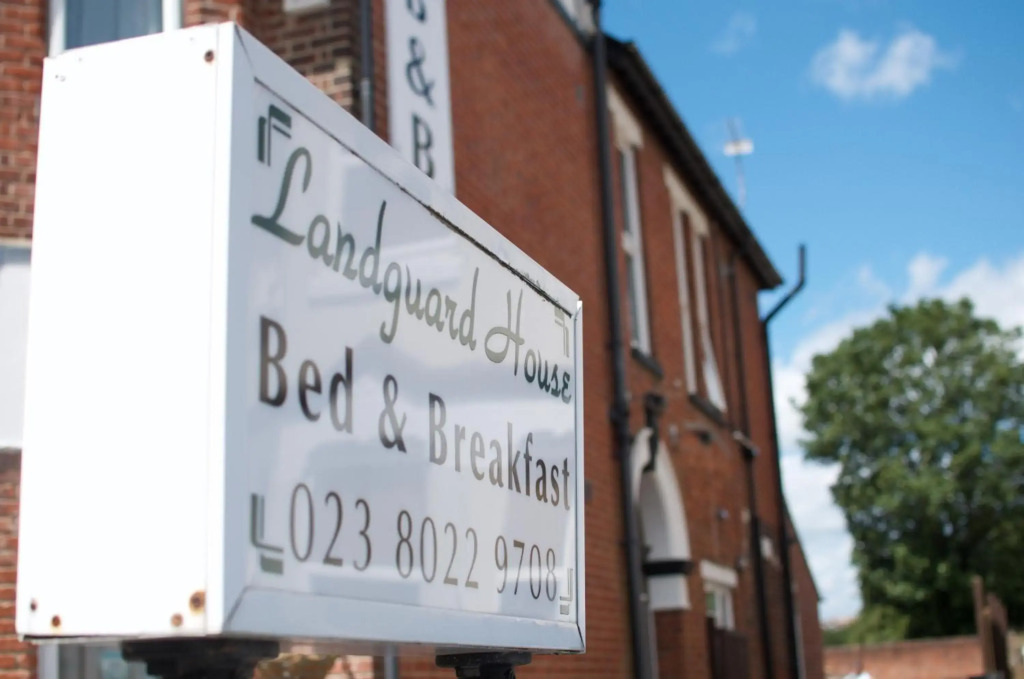 Landguard House Bed Only
