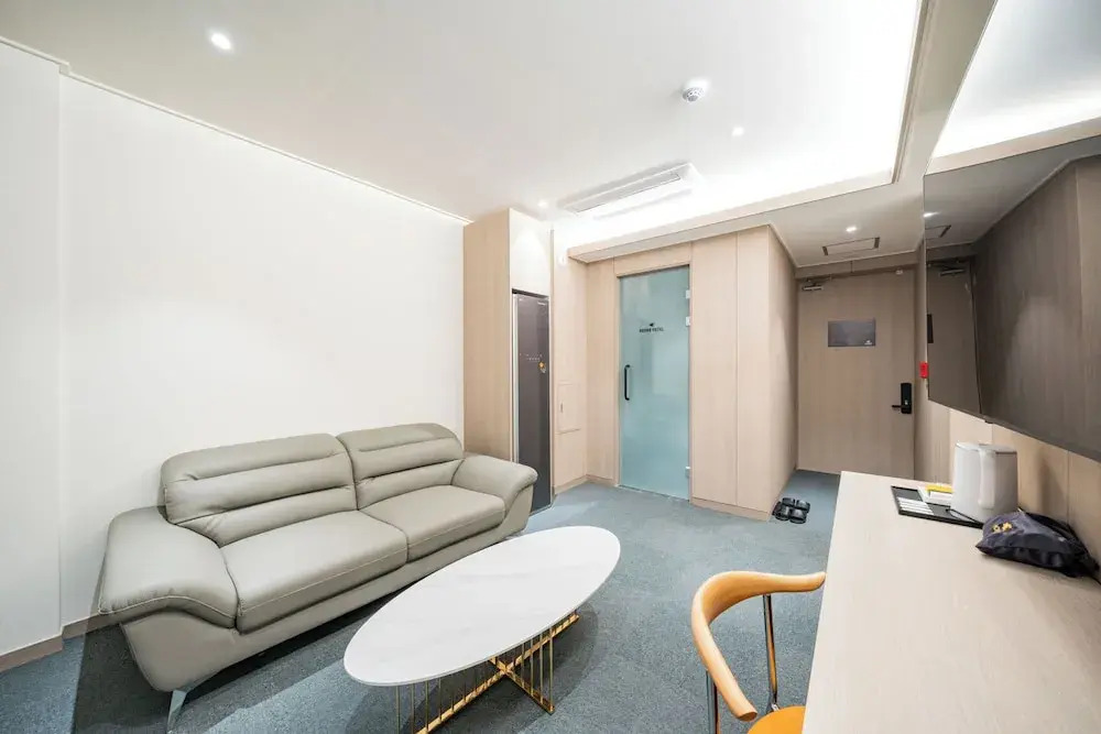 Hound Hotel DaeGu