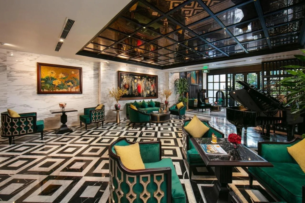 GM Premium Hotel