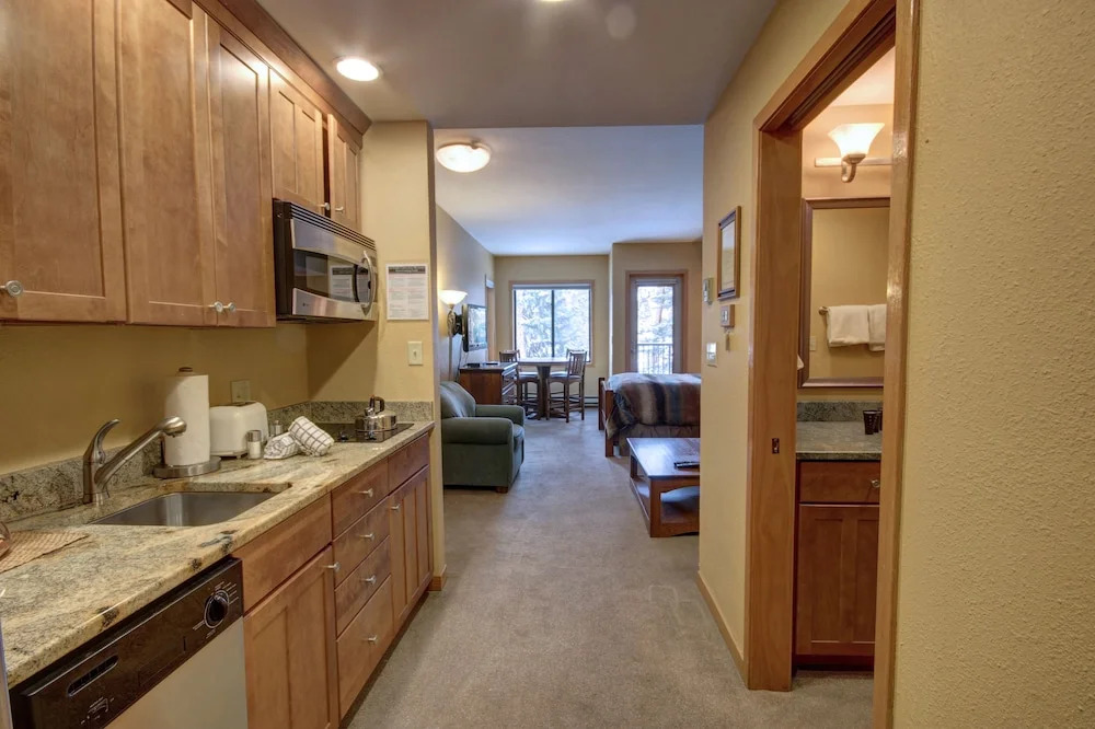 Slopeside 2743 by Summitcove Vacation Lodging