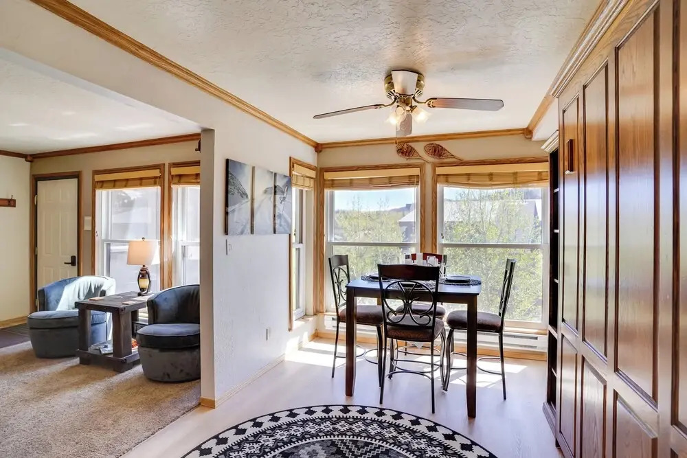 Hiking & Explore: Brian Head Condo w/ Indoor Pool!