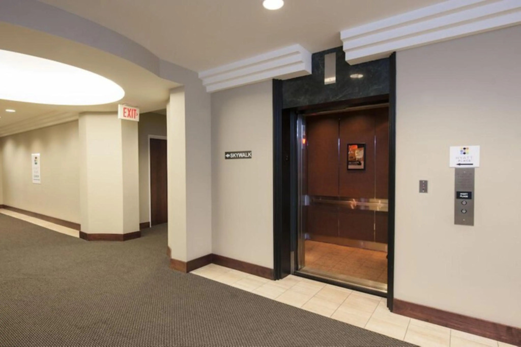 Hyatt Place Des Moines Downtown
