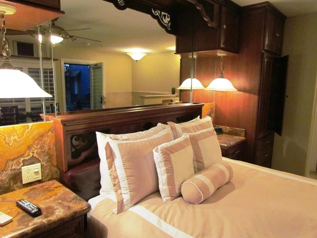 Milos Inn at Boulder