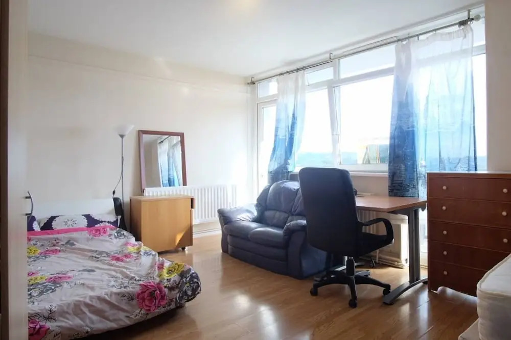 2-bed Apartment in London Woolwich