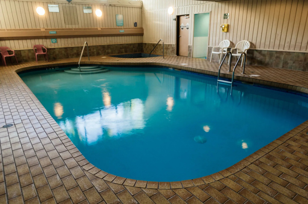 Douglas Fir Resort & Chalets
