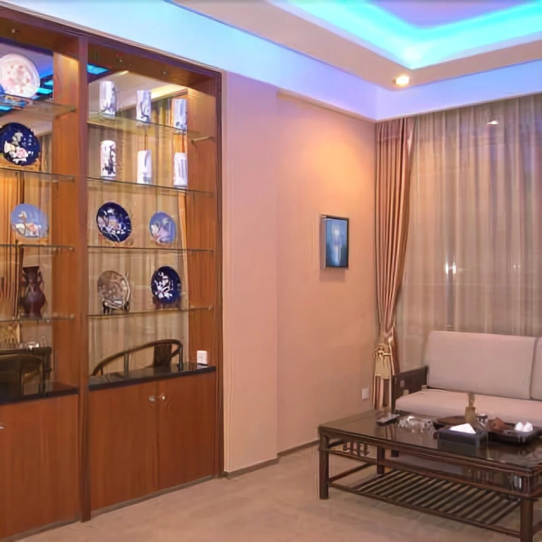 Jiazhou Holiday Hotel