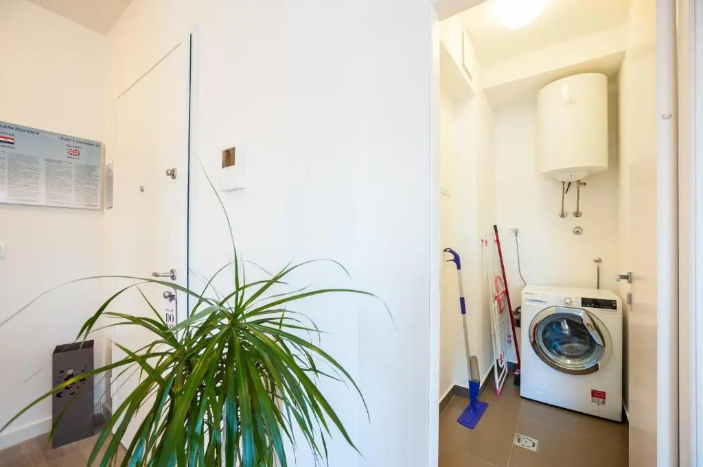 Apartment Tajana Residence